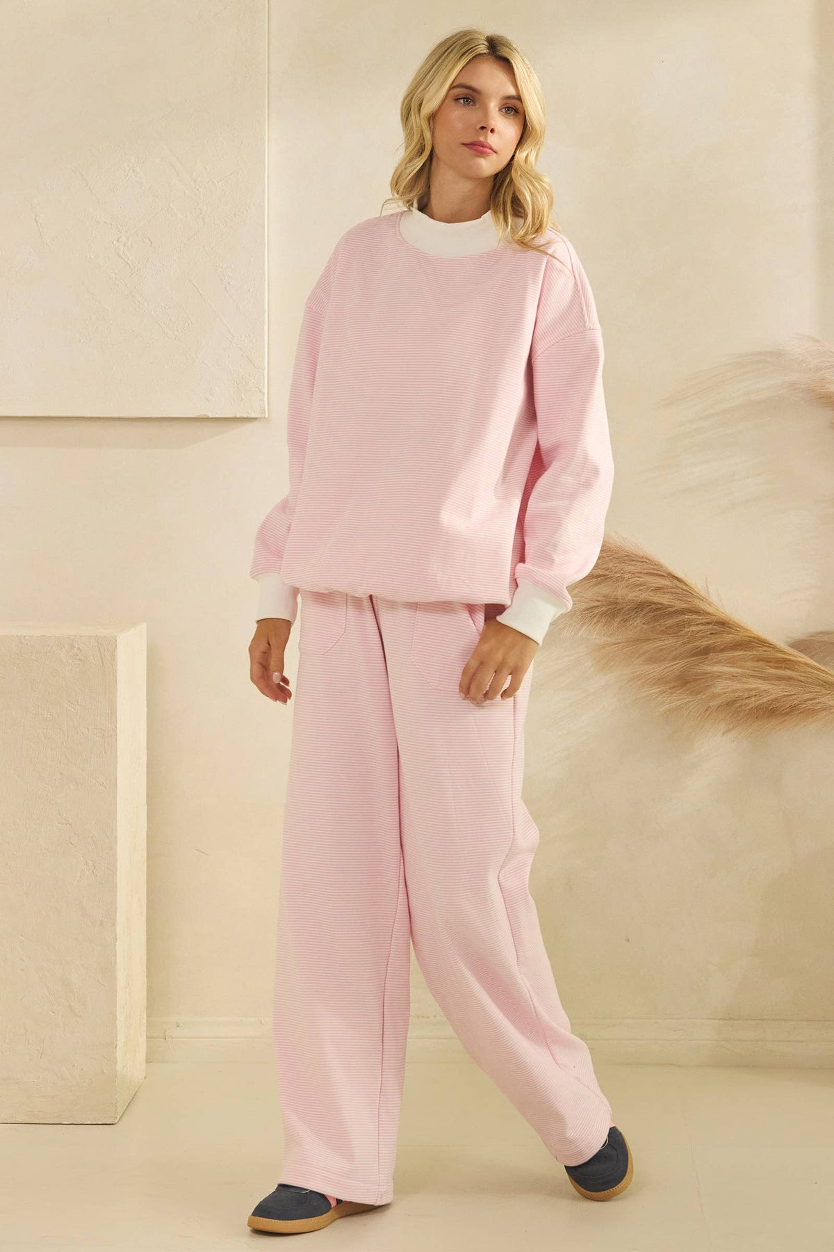 Mock neck striped Sweatshirt top (Strawberry)